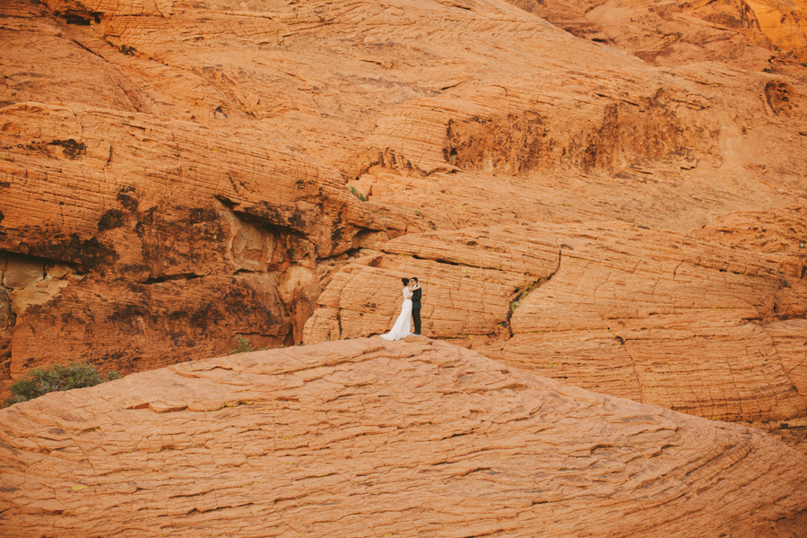 bride and groom portraits red rock