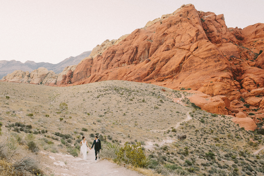 red rock trails las vegas wedding