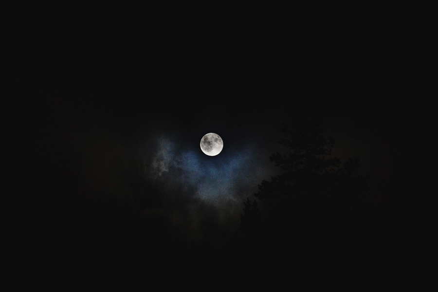 full moon at the hideout lake tahoe